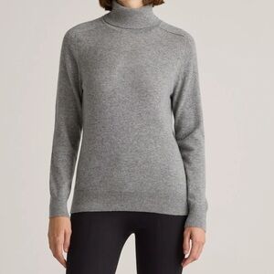 BCBGMaxazria Cashmere Turtleneck Sweater Light Gray Size XS